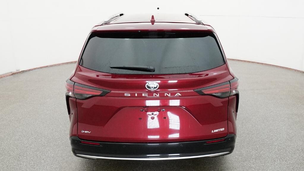 New 2026 Toyota Sienna Limited 7 PASSENGER