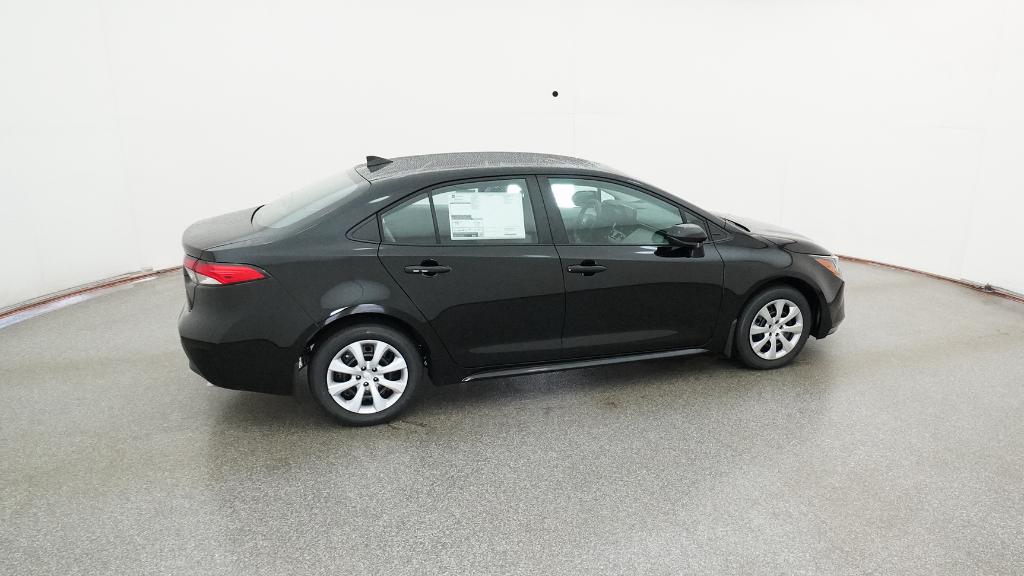 2026 Toyota Corolla LE photo 2