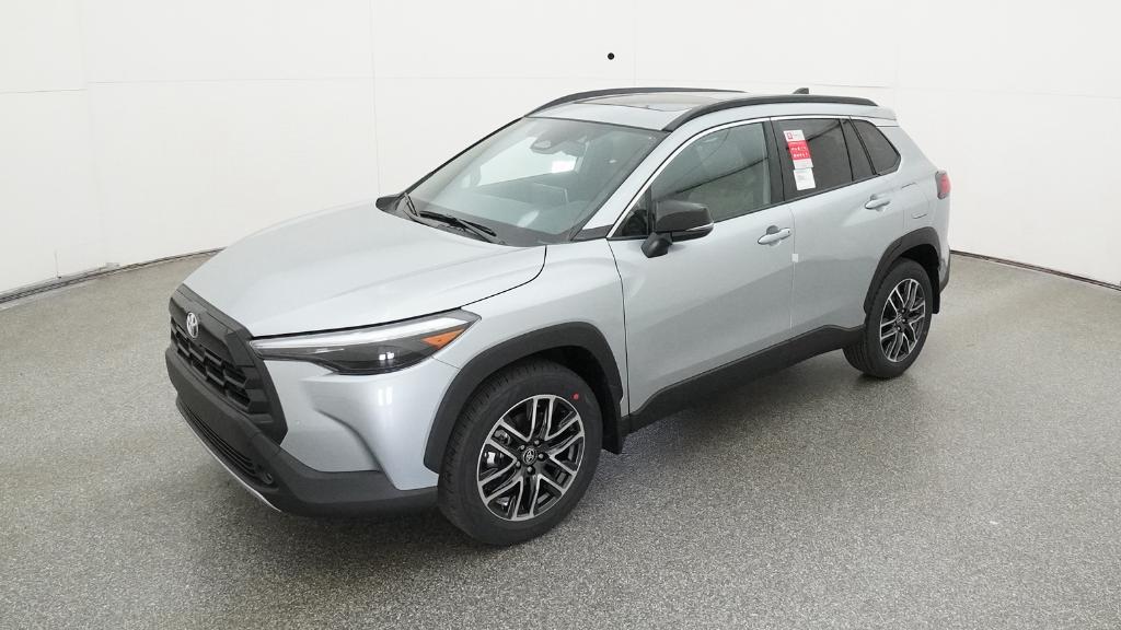 2026 Toyota Corolla Cross XLE's photo