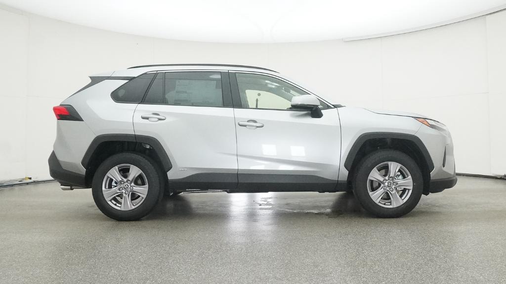 New 2025 Toyota RAV4 Hybrid XLE SUV