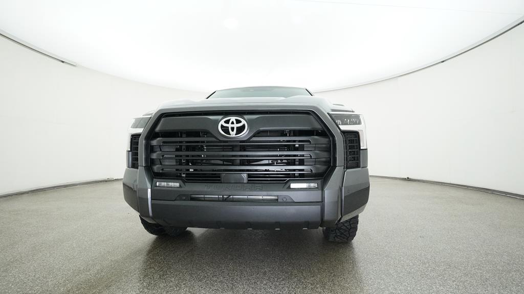 2025 Toyota Tundra SR5 - Photo 10