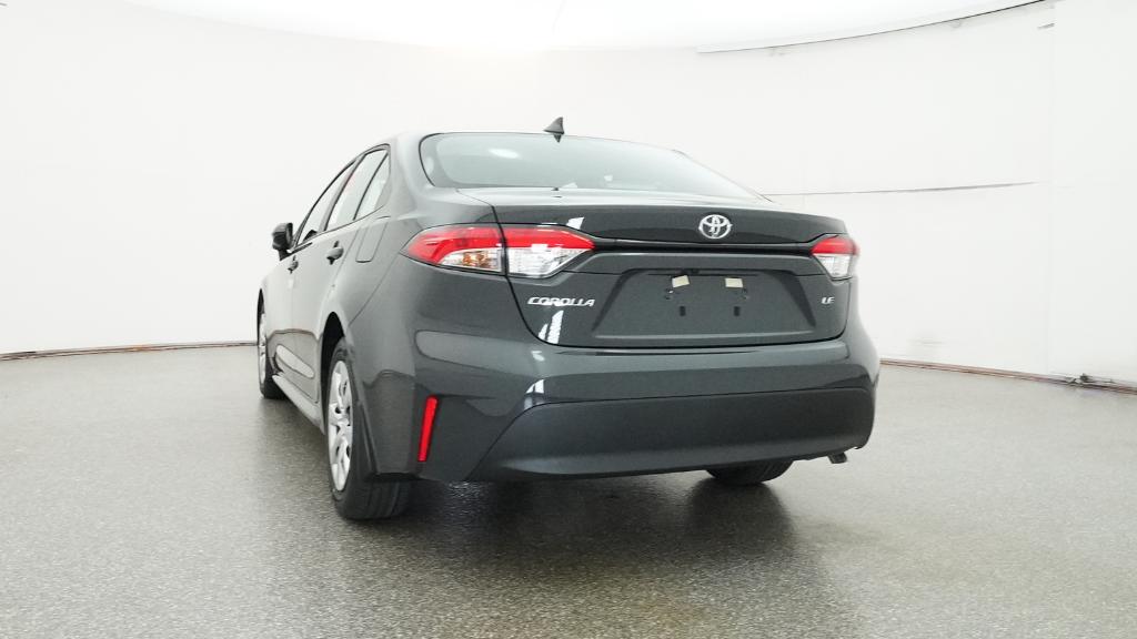 2026 Toyota Corolla LE photo 2