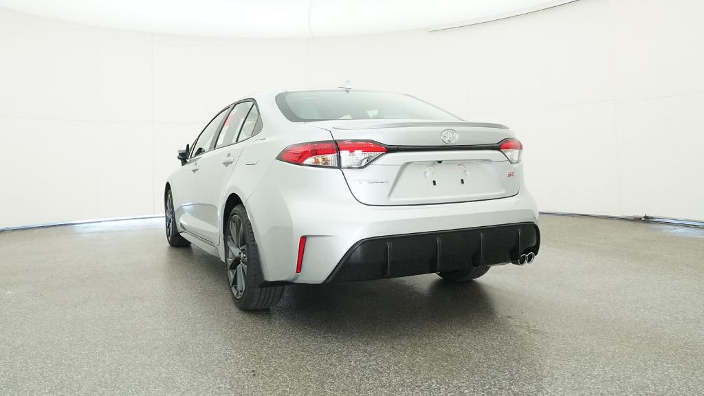 2026 Toyota Corolla SE photo 3
