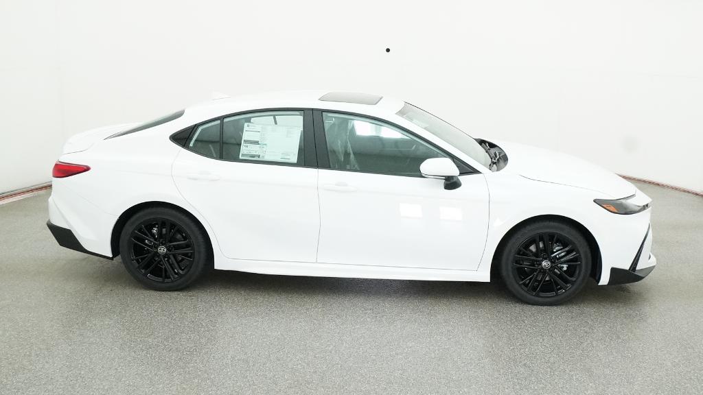 2026 Toyota Camry SE photo 3