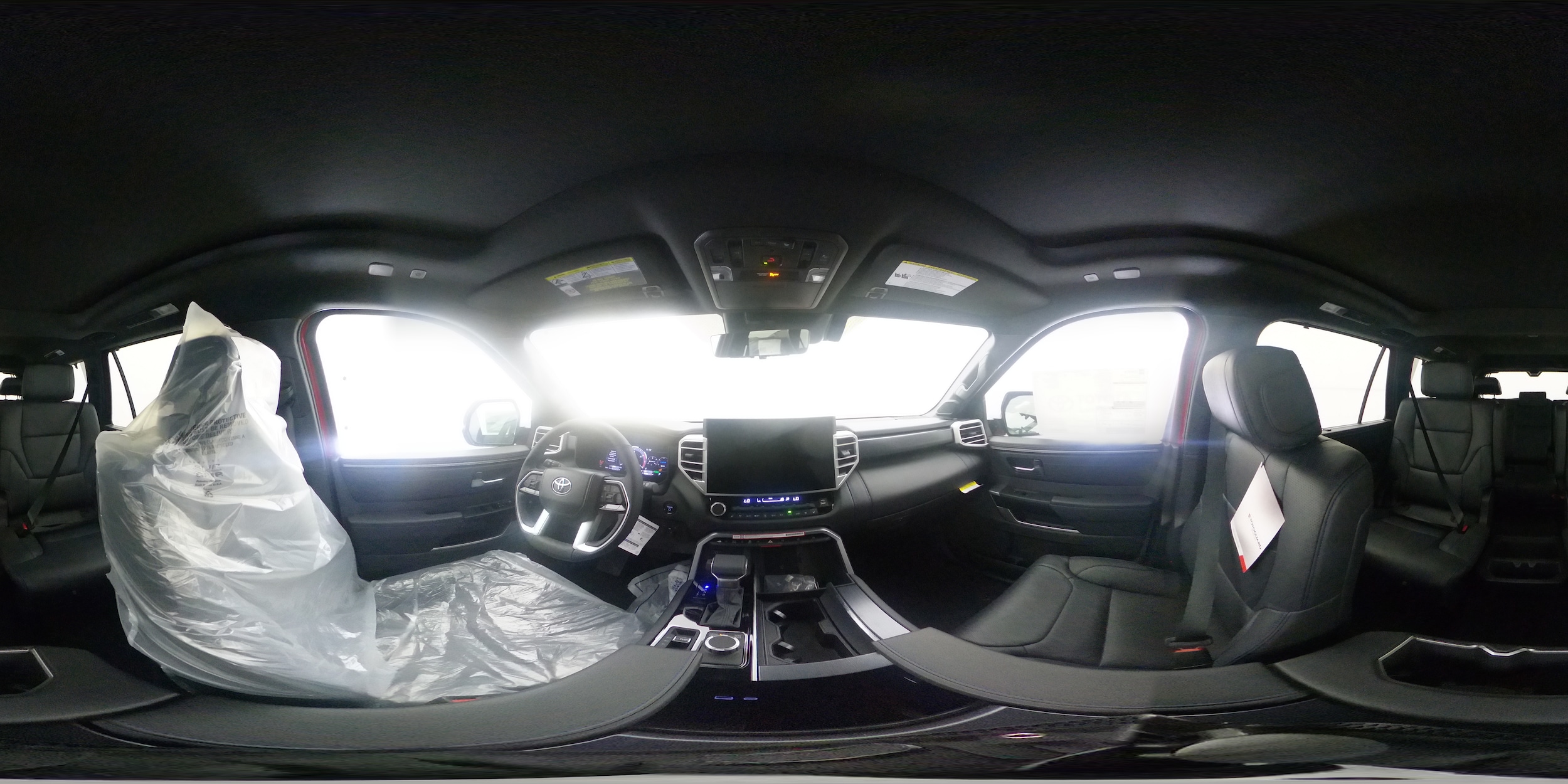 2025 Toyota Sequoia Platinum - Photo 33