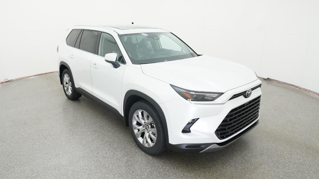 2026 Toyota Highlander Hybrid Limited photo 4