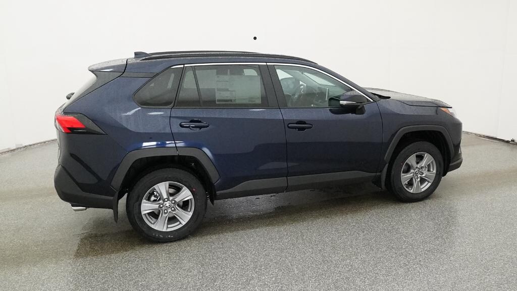 New 2025 Toyota RAV4 XLE SUV