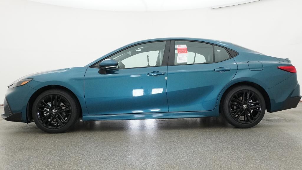 New 2026 Toyota Camry SE Sedan
