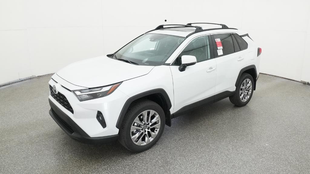 2025 Toyota RAV4 XLE Premium's photo
