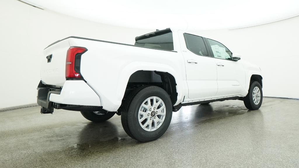 2025 Toyota Tacoma SR5 photo 2