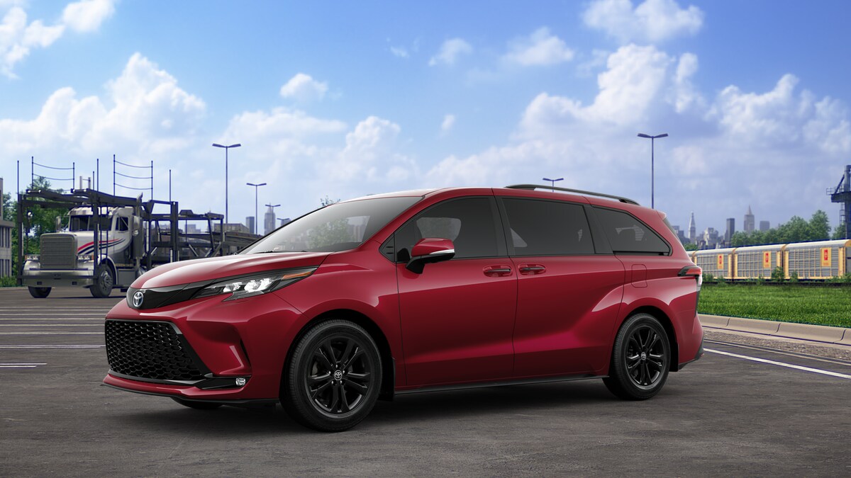 2025 Toyota Sienna XSE photo 3