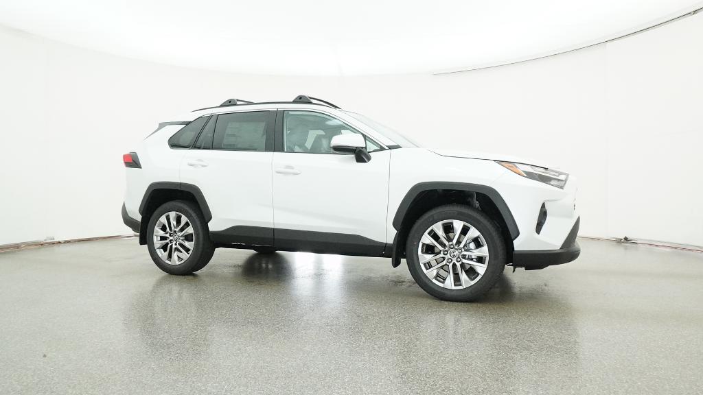 2025 Toyota RAV4 XLE Premium photo 2