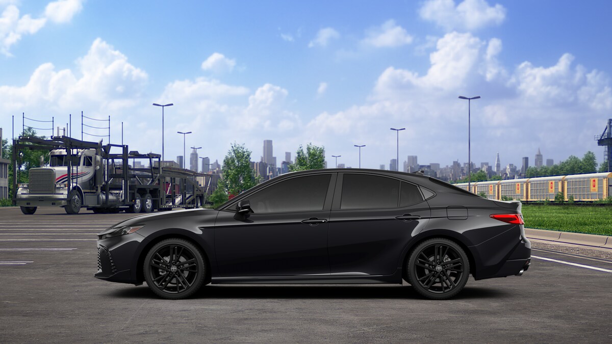2026 Toyota Camry photo 4
