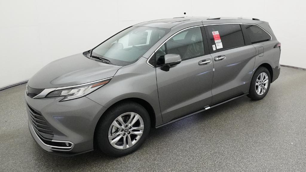 2026 Toyota Sienna Limited 7-Passenger Hybrid FWD's photo