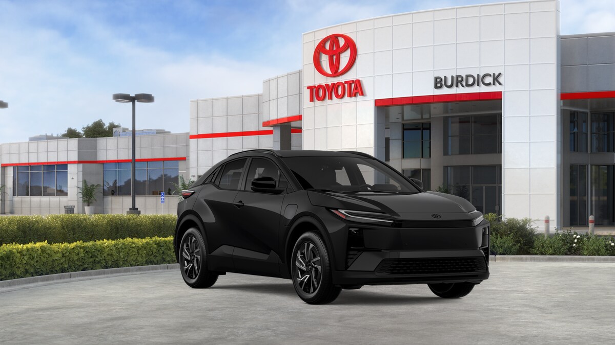 2026 Toyota C-HR SE - Photo 16