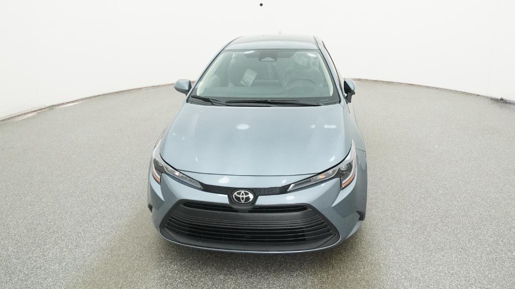 2026 Toyota Corolla LE photo 3