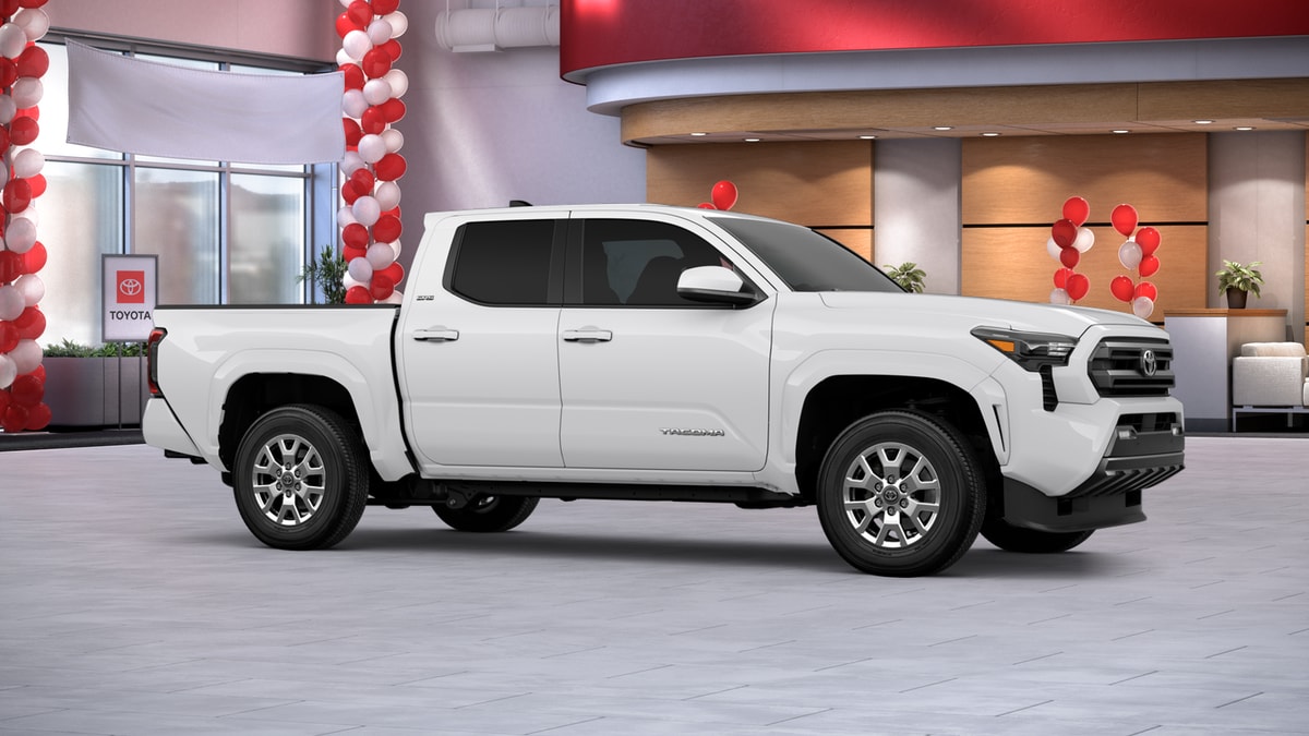 2025 Toyota Tacoma SR5 - Photo 15