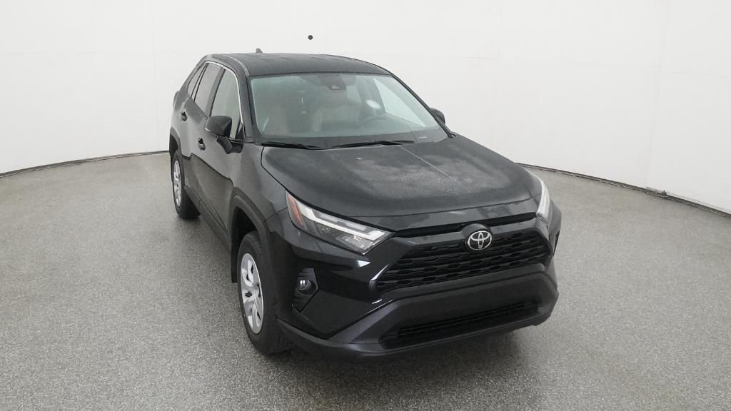 2025 Toyota RAV4 LE photo 2