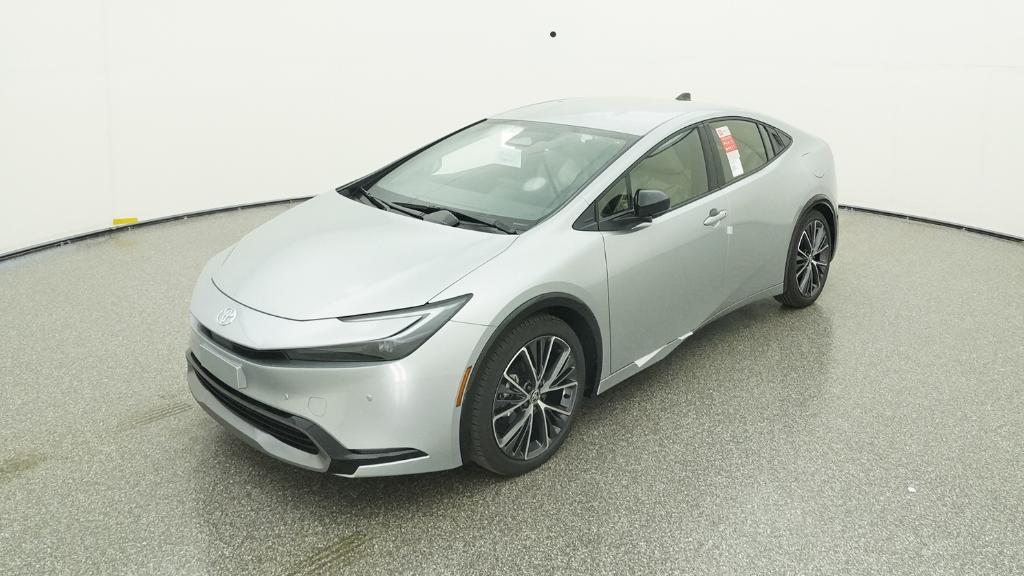 2026 Toyota Prius XLE's photo