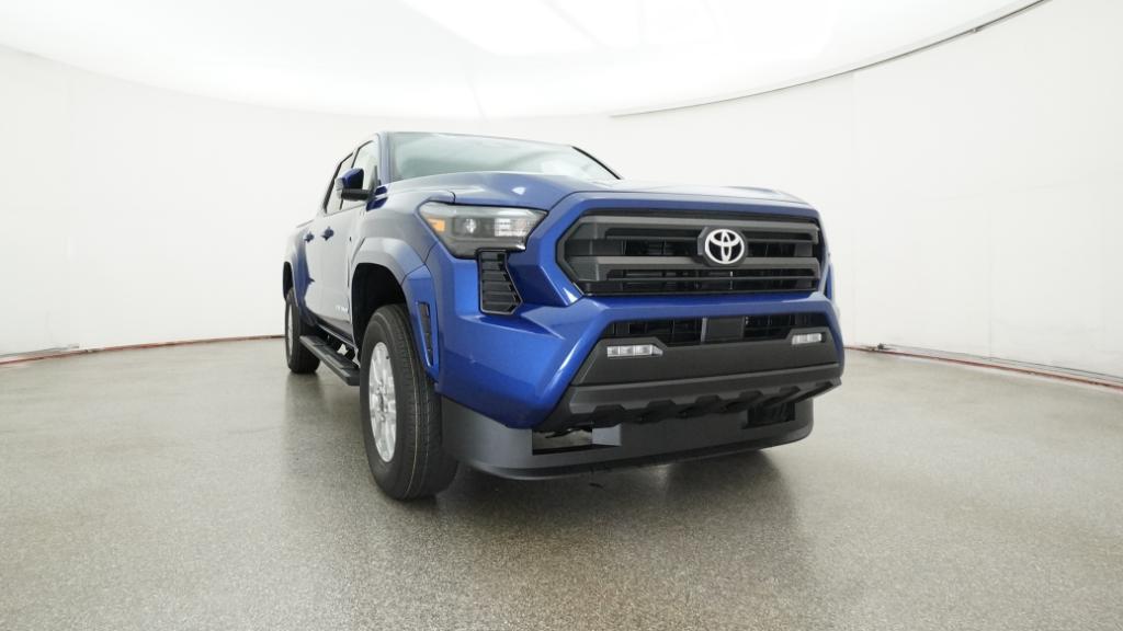 2025 Toyota Tacoma SR5 Double Cab photo 2