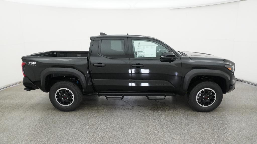 2025 Toyota Tacoma TRD Off Road - Photo 10