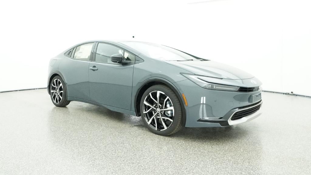 2026 Toyota Prius Plug-in Hybrid XSE Premium - Photo 6