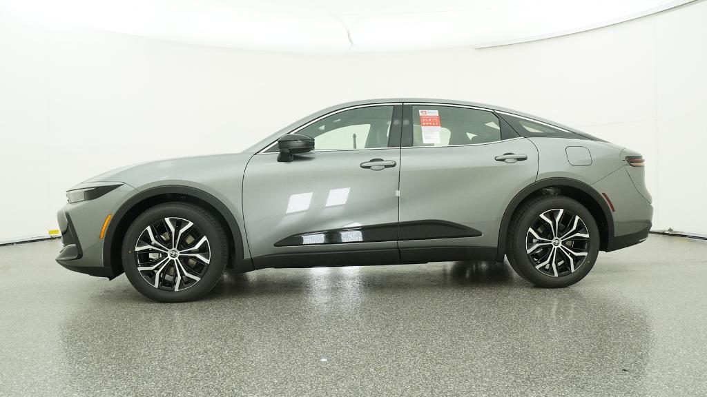 2026 Toyota Crown XLE - Photo 52