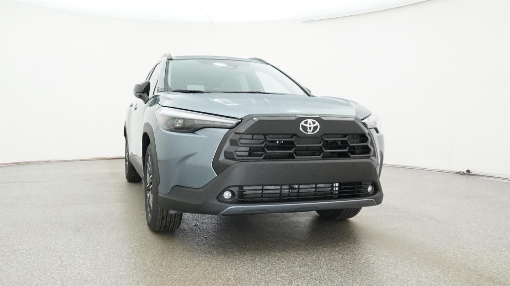 2026 Toyota Corolla Cross XLE photo 4