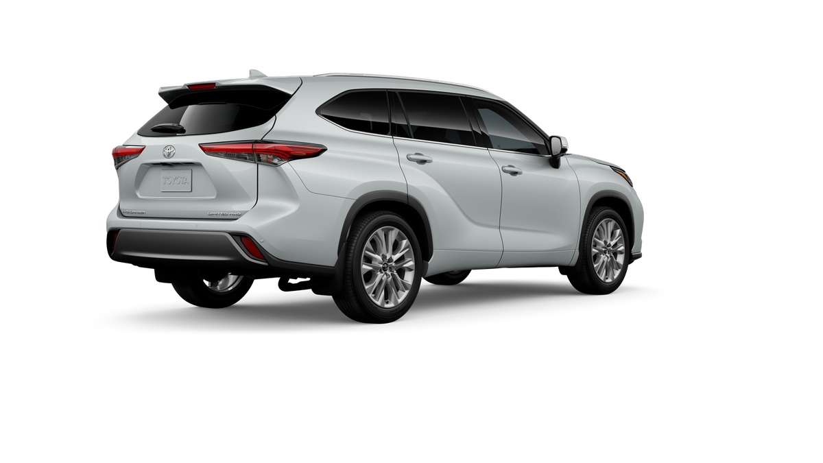 2026 Toyota Highlander Limited - Photo 10