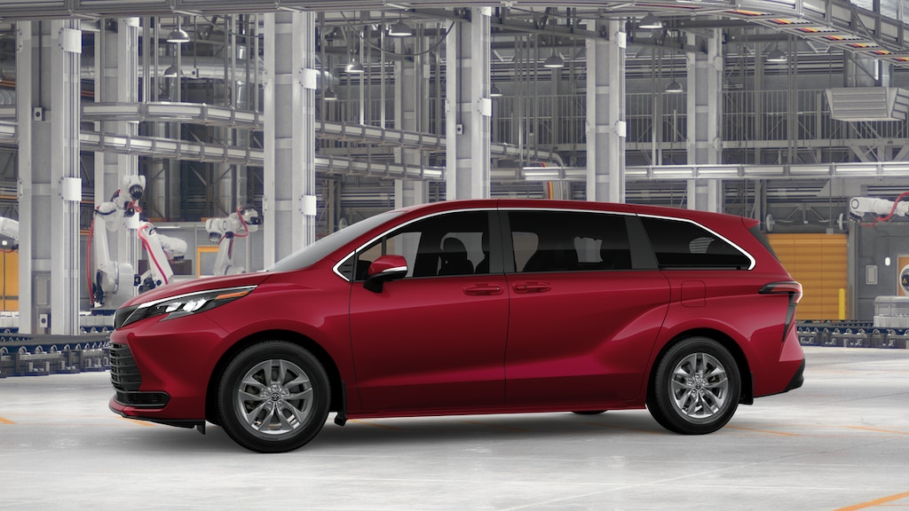 New 2026 Toyota Sienna LE 8 PASSENGER