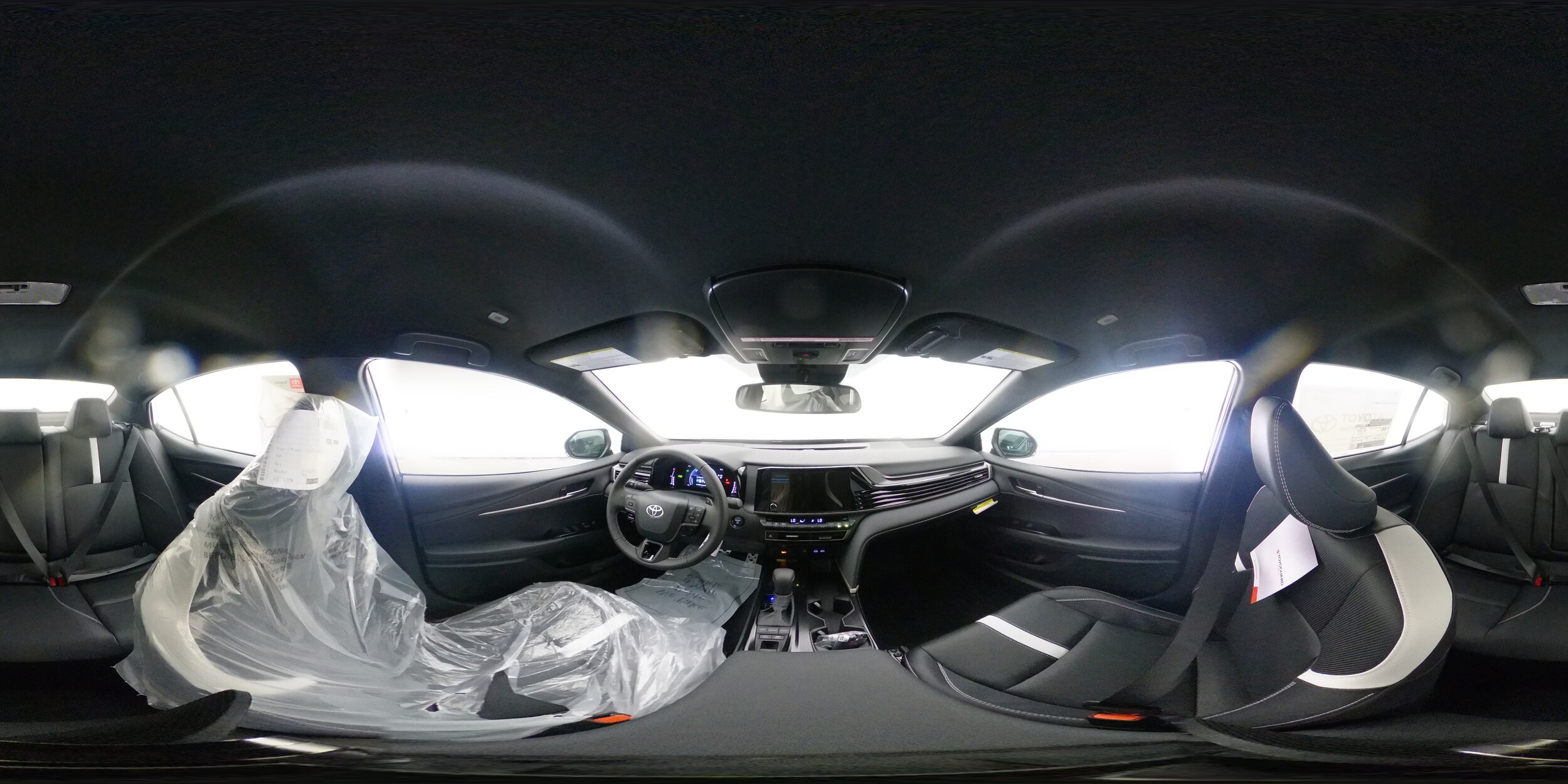 2026 Toyota Camry SE photo 21