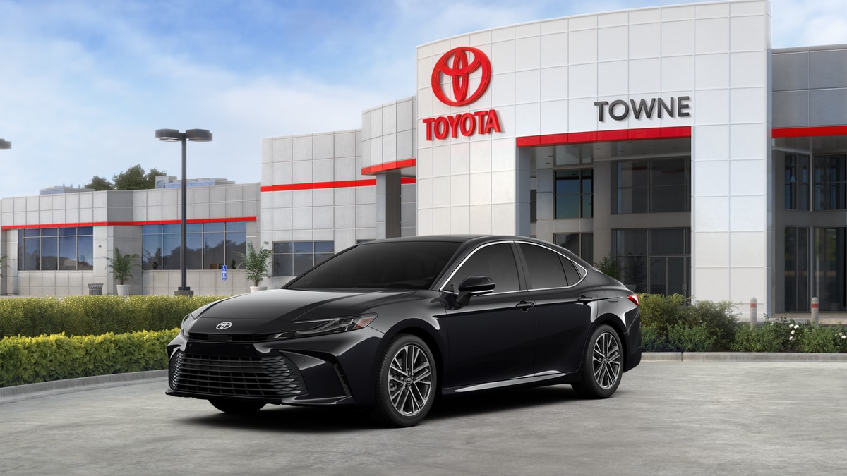 2026 Toyota Camry XLE's photo