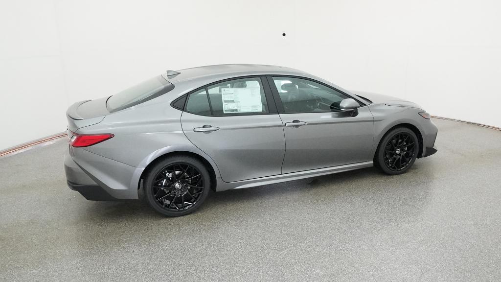 2026 Toyota Camry SE photo 3