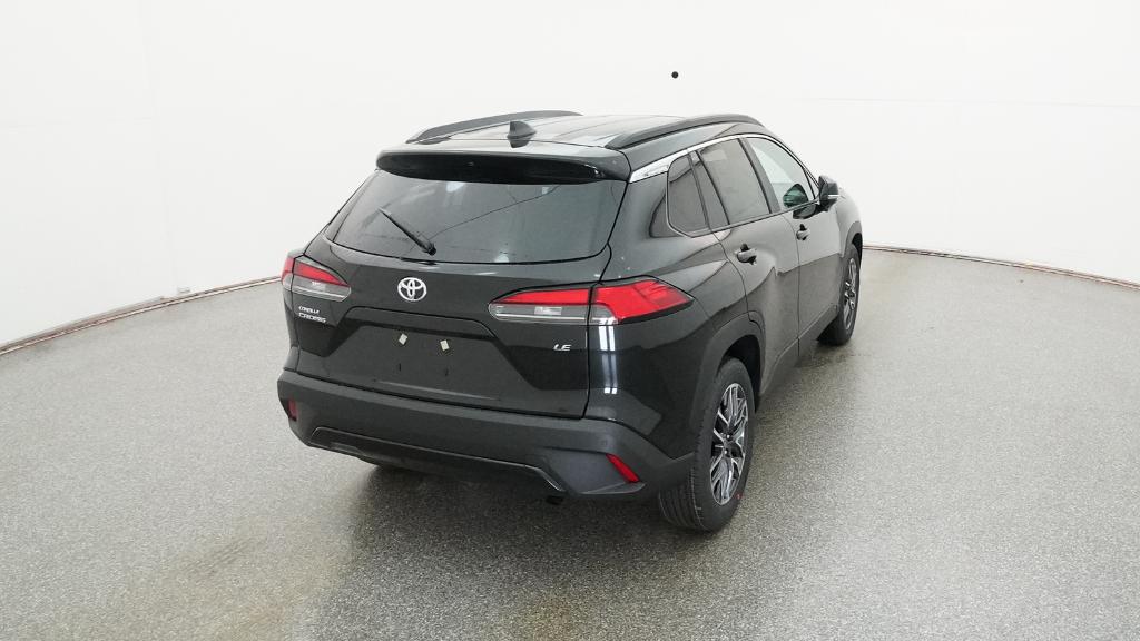 2026 Toyota Corolla Cross XLE photo 4