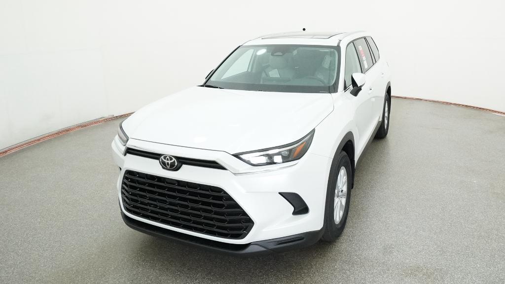 2026 Toyota Highlander XLE Hybrid photo 3