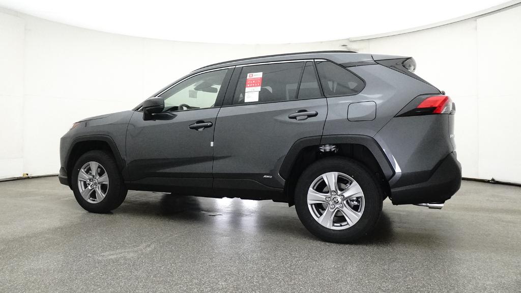 2025 Toyota RAV4 Hybrid LE photo 4
