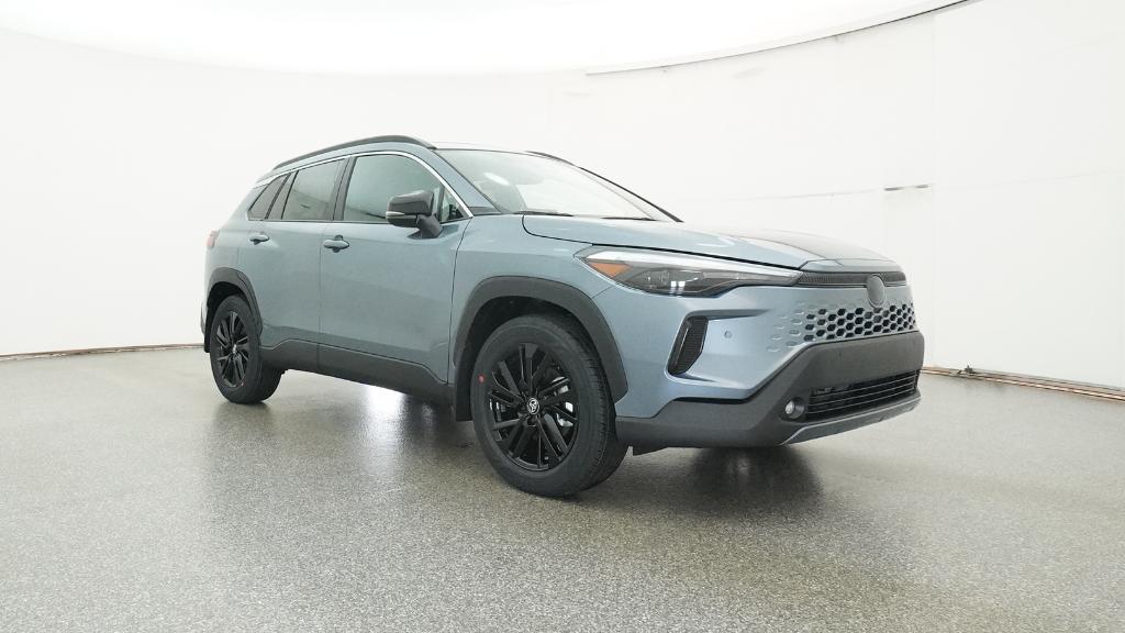 2026 Toyota Corolla Cross XLE XSE photo 2