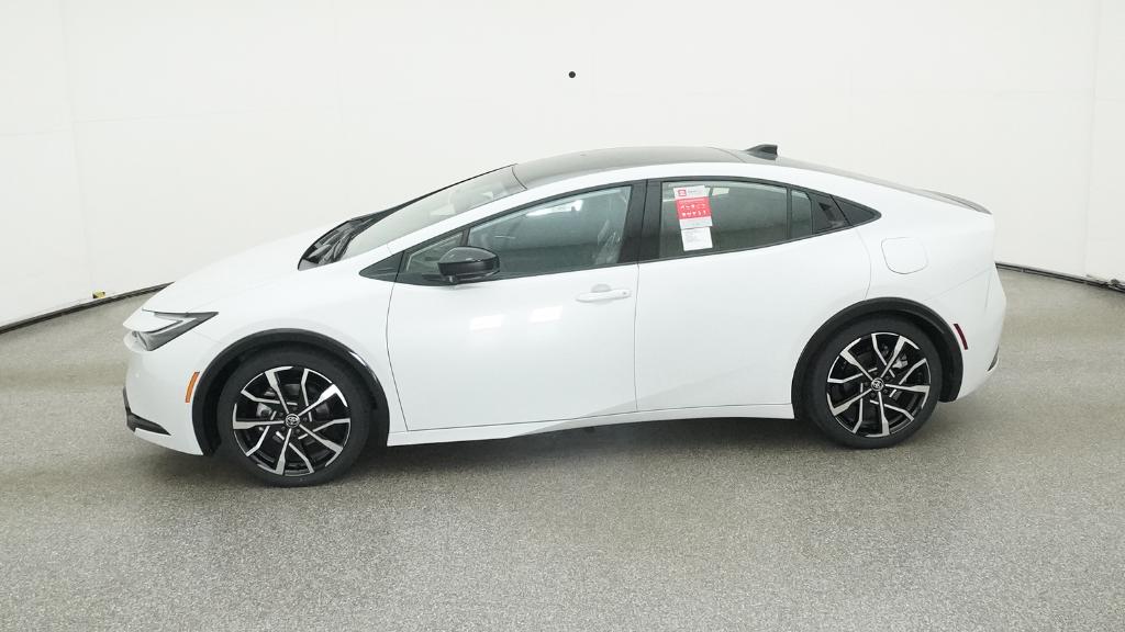 2026 Toyota Prius Plug-in Hybrid XSE Premium - Photo 15