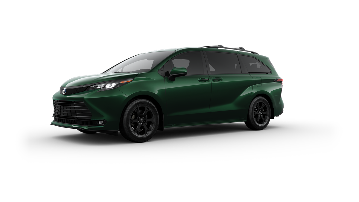 2025 Toyota Sienna Woodland Edition photo 3
