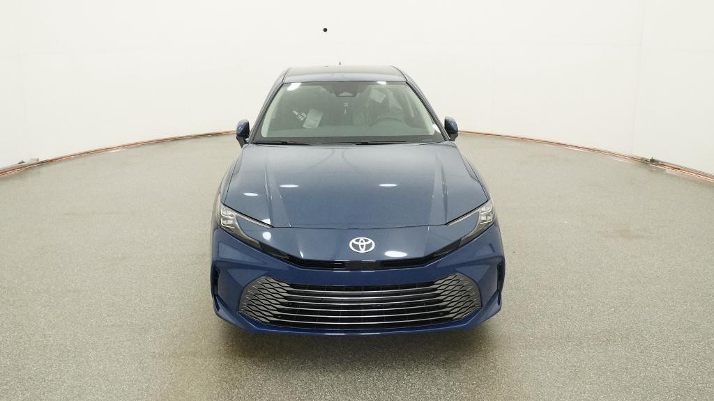 2026 Toyota Camry XLE photo 3