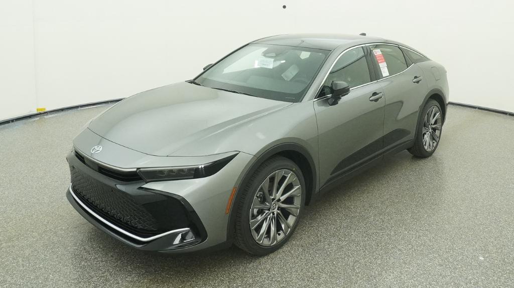 2026 Toyota Crown Sedan 