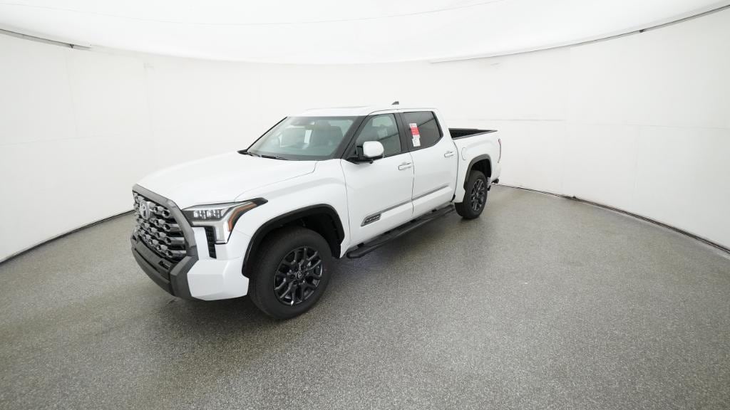 2026 Toyota Tundra Platinum's photo