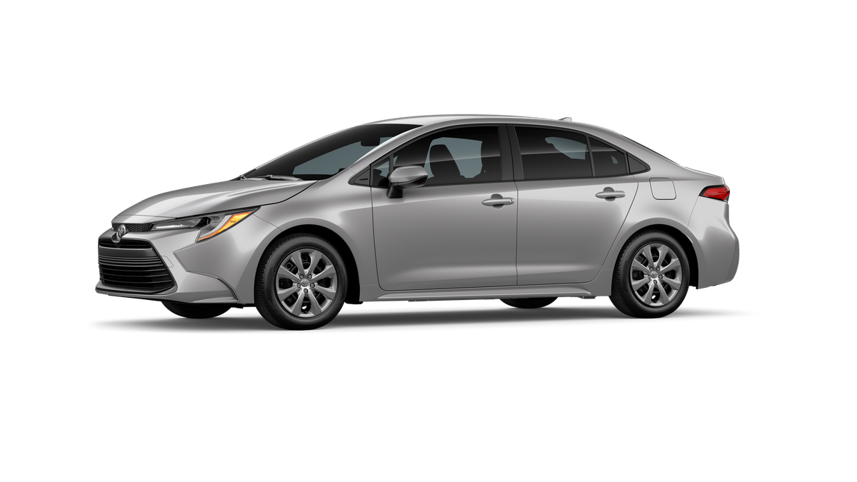 2026 Toyota Corolla LE photo 4