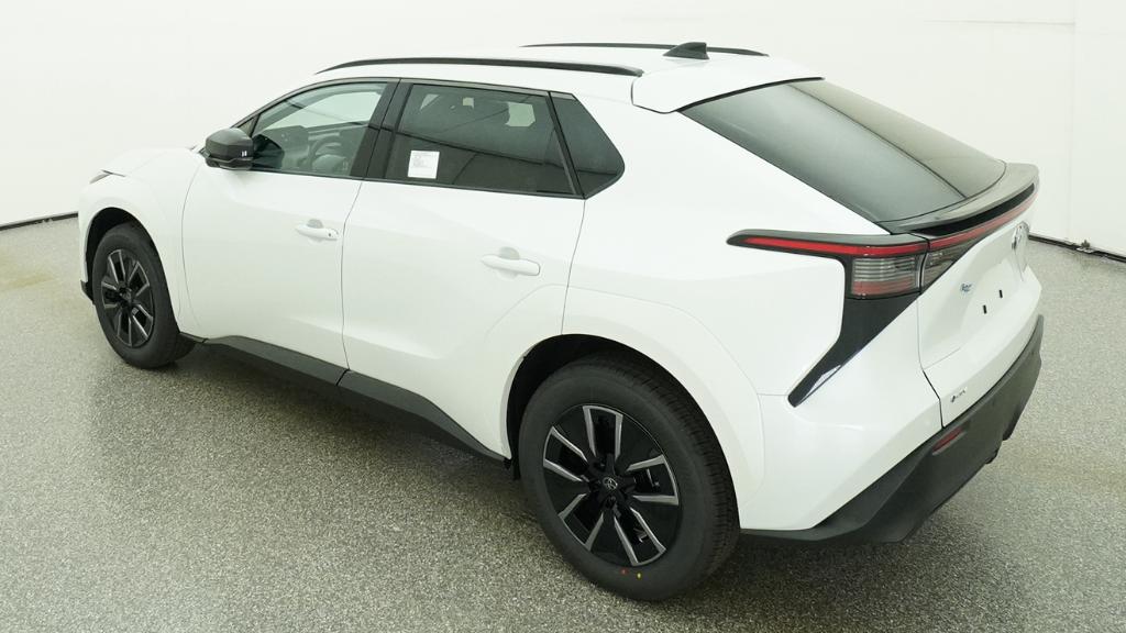 2026 Toyota bZ XLE - Photo 32