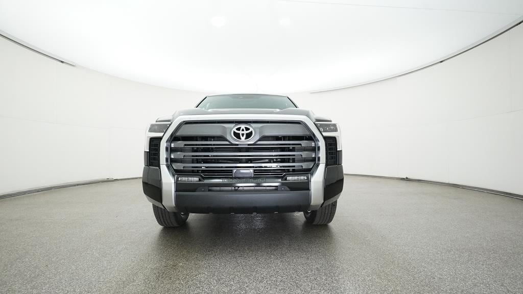 2025 Toyota Tundra Limited - Photo 27