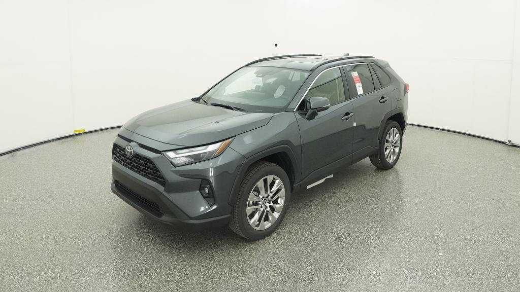 2025 Toyota RAV4 XLE Premium's photo