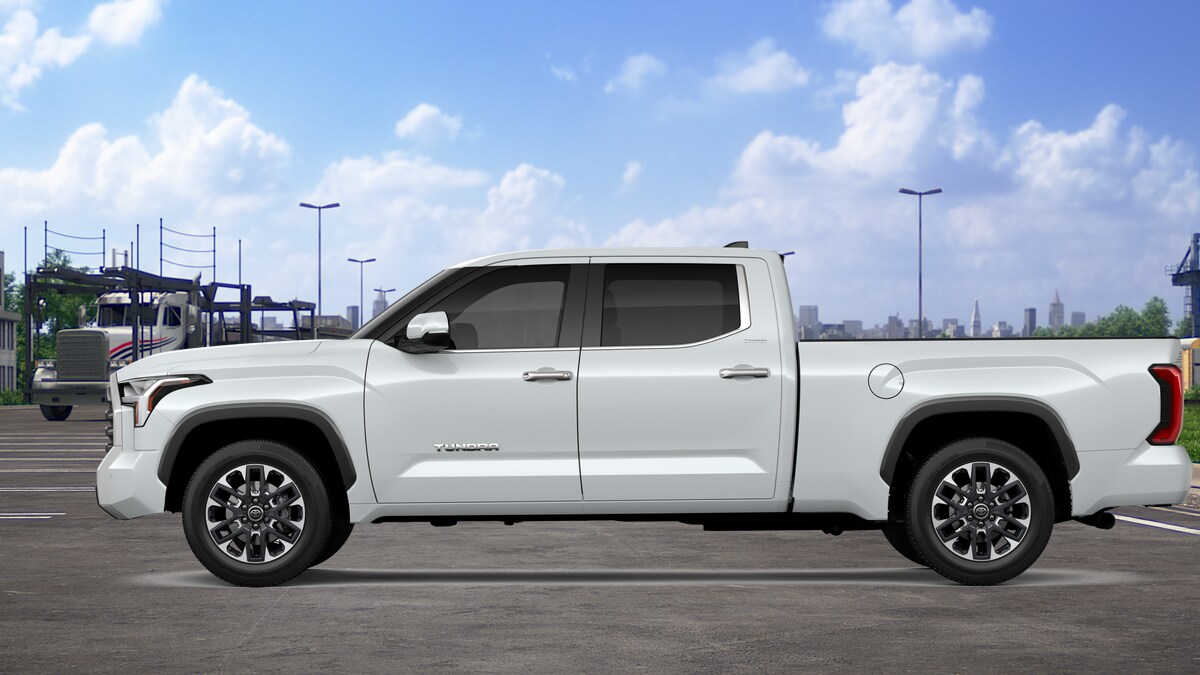 2026 Toyota Tundra Limited CrewMax photo 4