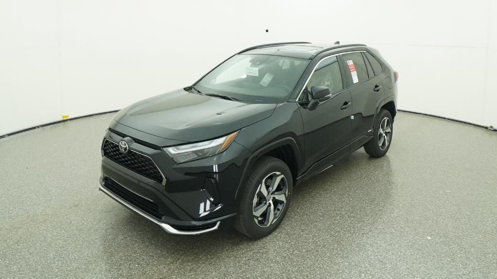 2025 Toyota RAV4 Hybrid SE photo 2