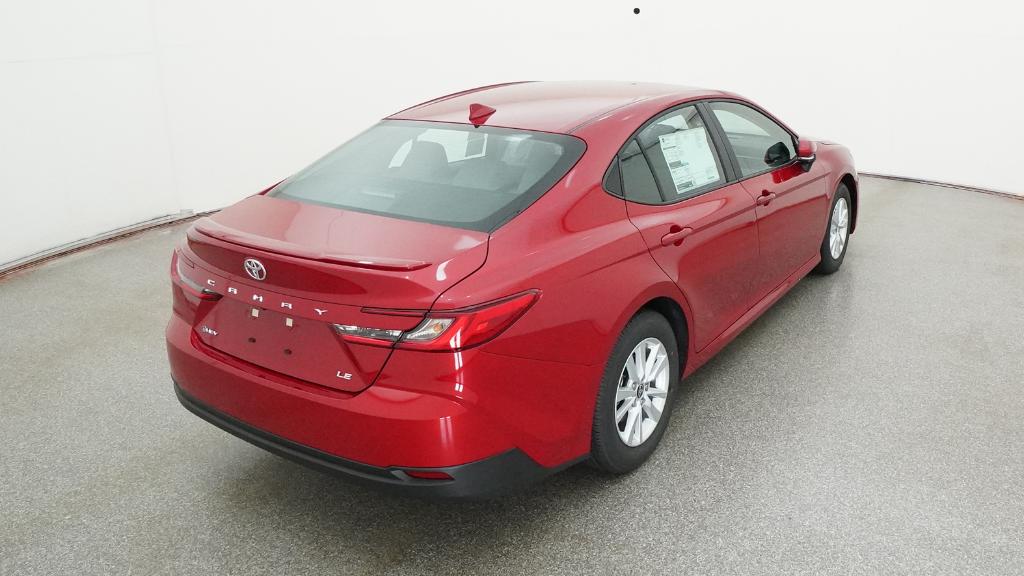 2025 Toyota Camry LE photo 4
