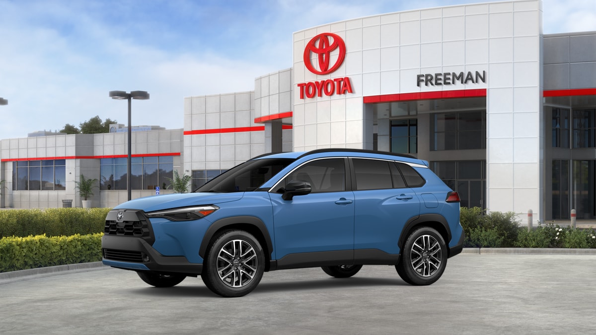 2026 Toyota Corolla Cross XLE's photo